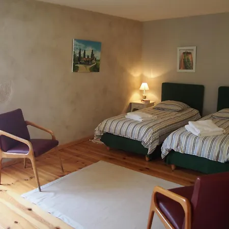 Domaine Du Chateau De Beaulieu, Gers Hébergement de vacances *