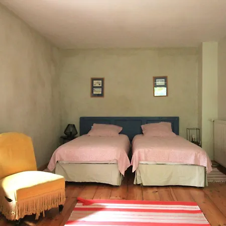 Domaine Du Chateau De Beaulieu, Gers * Miramont-D'astarac